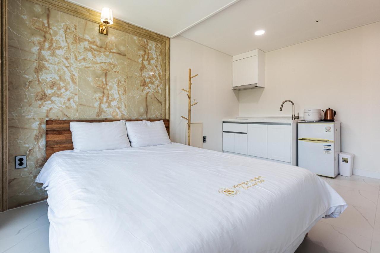 Aewol Oceanstay Jeju Exterior foto