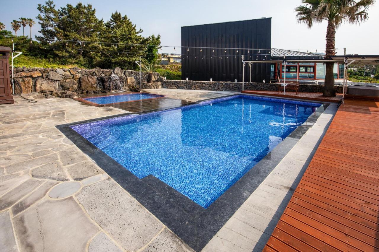 Aewol Oceanstay Jeju Exterior foto